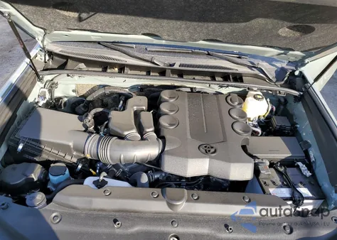 2023 Toyota 4Runner Se z USA, uszkodzony, nr VIN JTERU5JR3P6196993